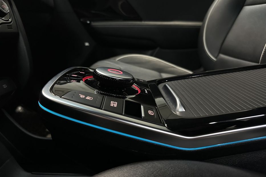 Продам Kia Niro 64 кВт Макс. комплектаціяЛюк 2022 года в Львове