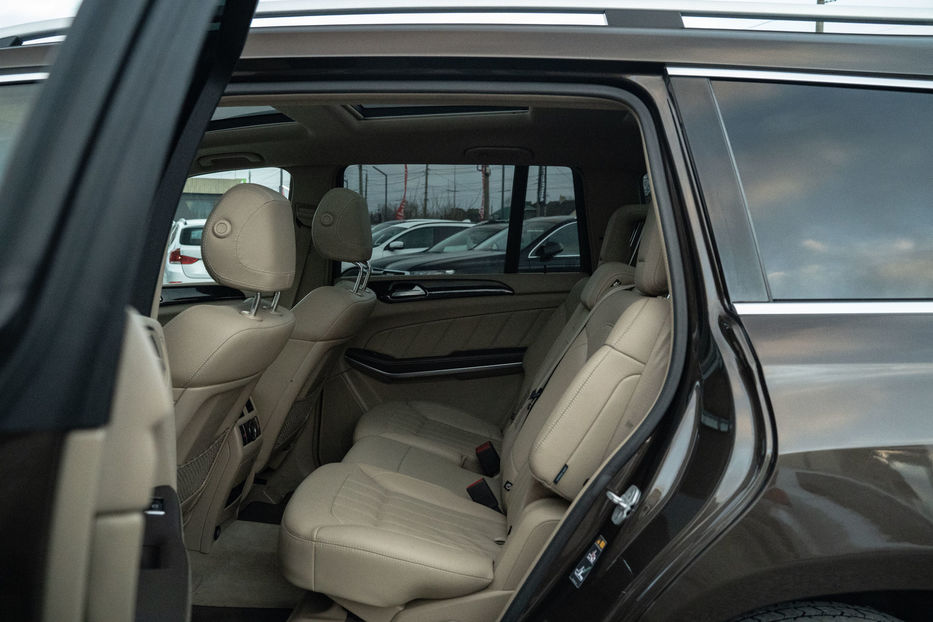 Продам Mercedes-Benz GL-Class 350 4Matic 2013 года в Черновцах