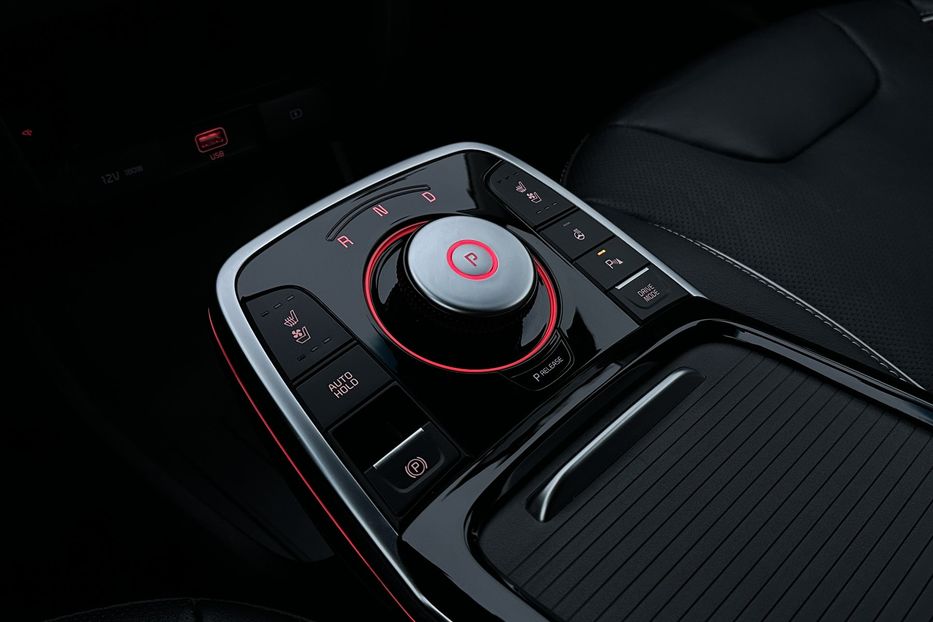 Продам Kia Niro 64 кВт Макс. комплектаціяЛюк 2022 года в Львове