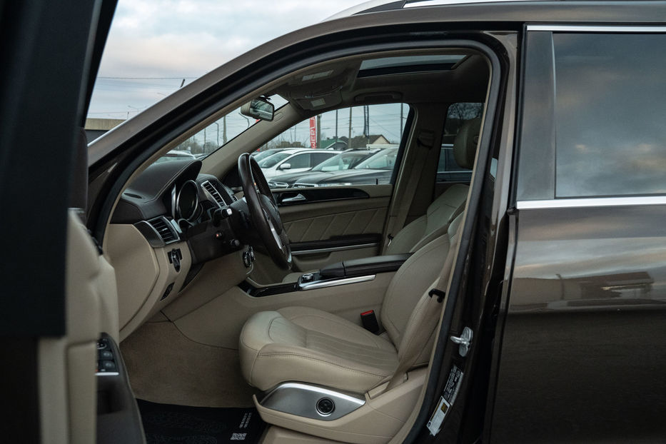 Продам Mercedes-Benz GL-Class 350 4Matic 2013 года в Черновцах