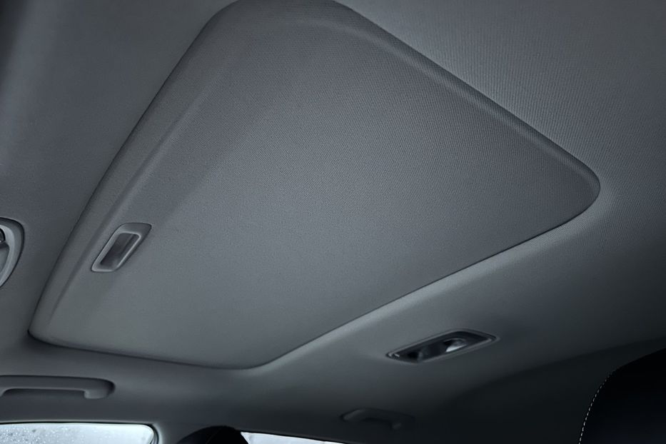 Продам Kia Niro 64 кВт Макс. комплектаціяЛюк 2022 года в Львове