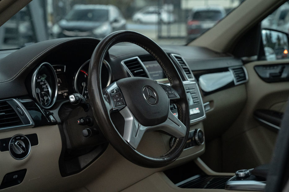 Продам Mercedes-Benz GL-Class 350 4Matic 2013 года в Черновцах