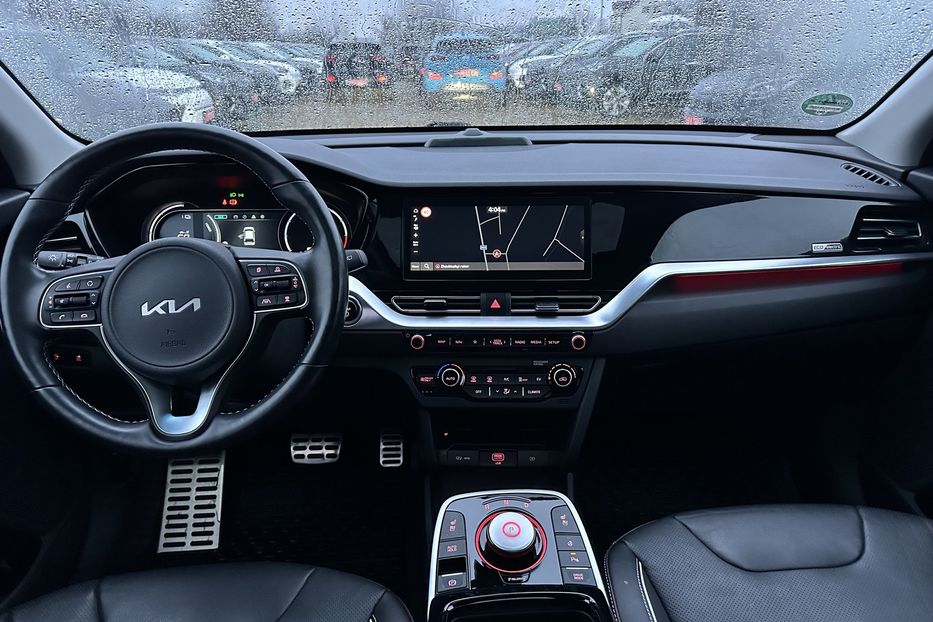 Продам Kia Niro 64 кВт Макс. комплектаціяЛюк 2022 года в Львове