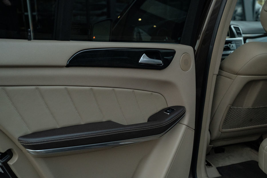 Продам Mercedes-Benz GL-Class 350 4Matic 2013 года в Черновцах