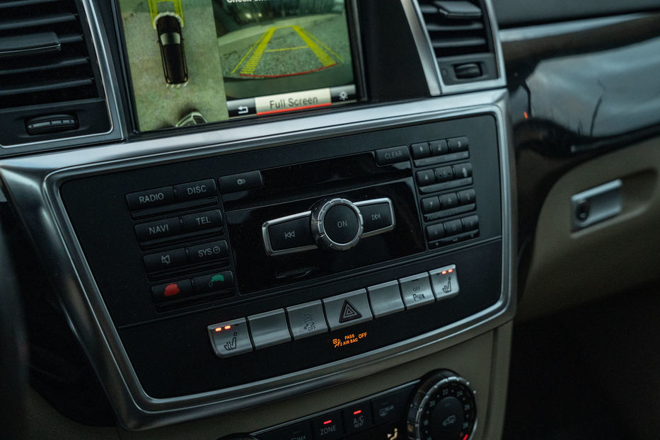 Продам Mercedes-Benz GL-Class 350 4Matic 2013 года в Черновцах