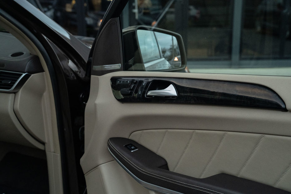 Продам Mercedes-Benz GL-Class 350 4Matic 2013 года в Черновцах