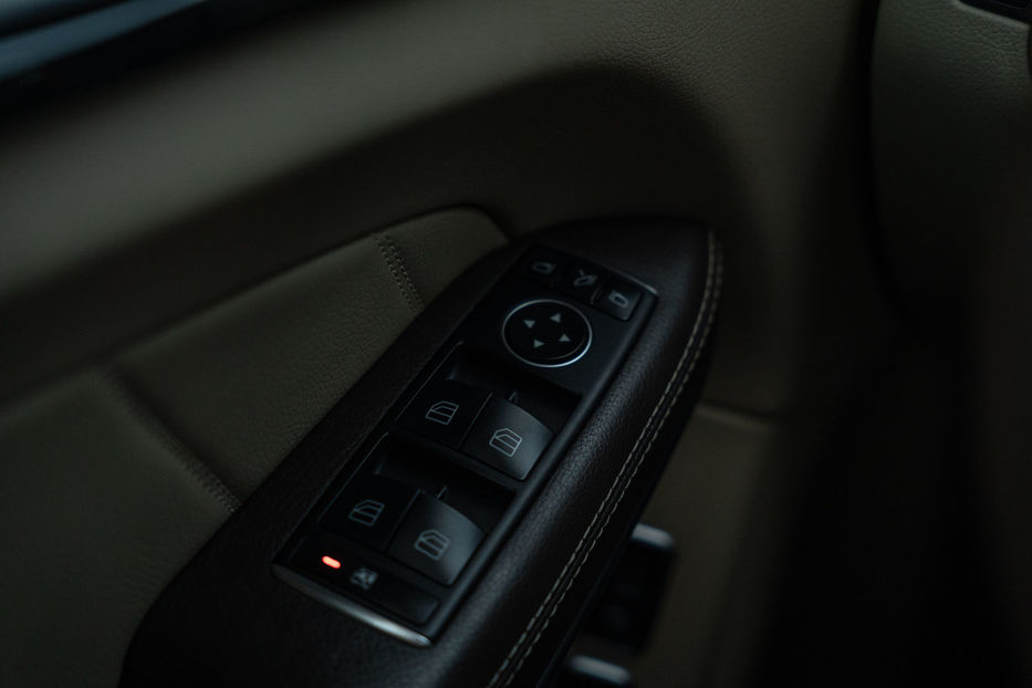 Продам Mercedes-Benz GL-Class 350 4Matic 2013 года в Черновцах