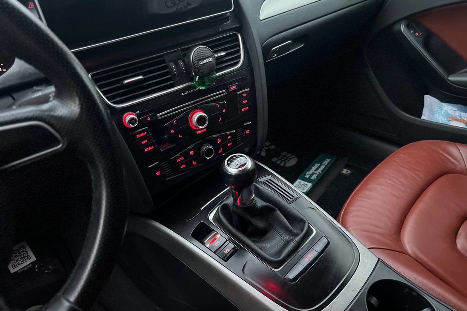 Продам Audi A4 3.0 TDI 2008 года в Черновцах