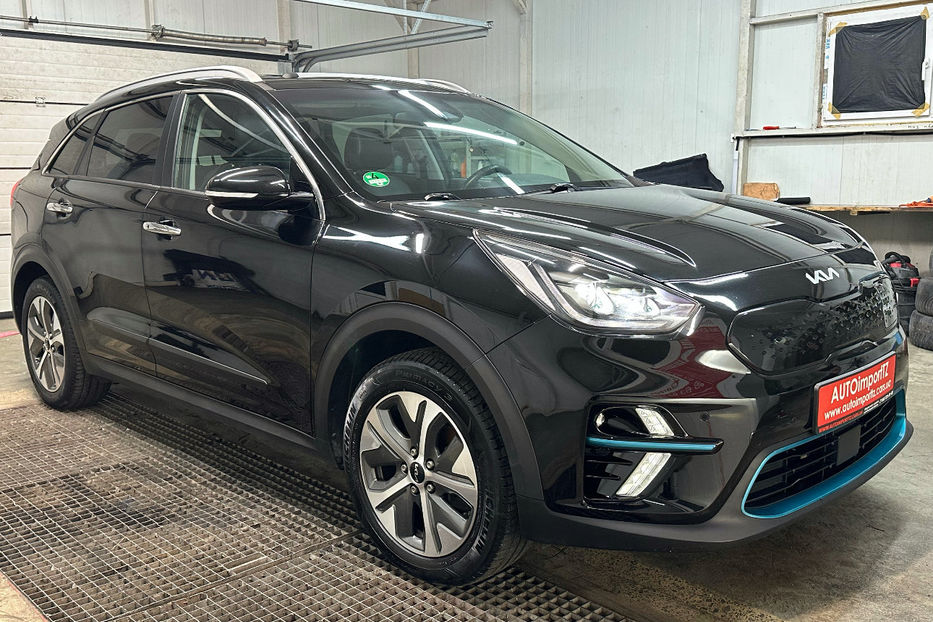 Продам Kia Niro 64 кВт Макс. комплектаціяЛюк 2022 года в Львове