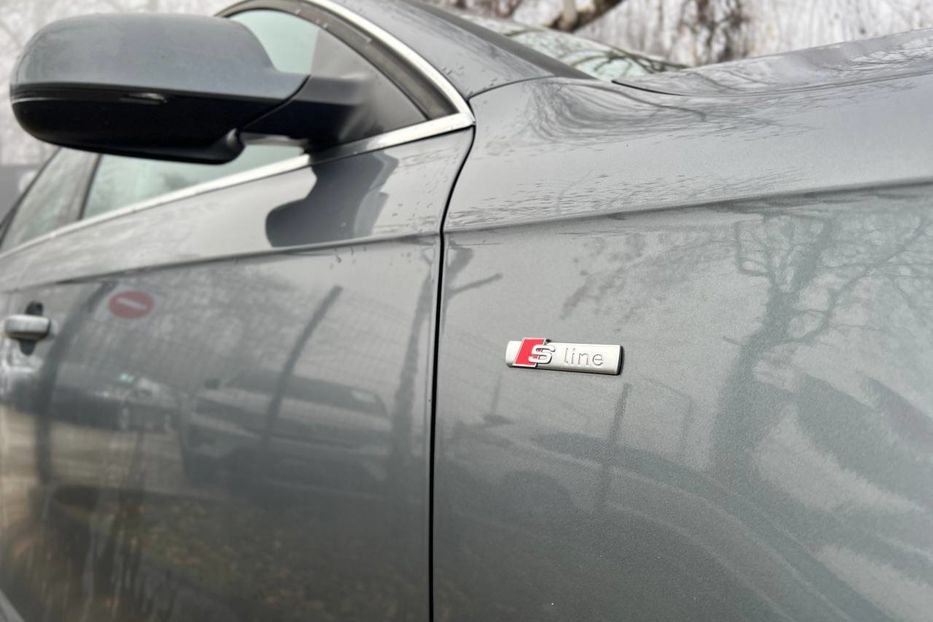 Продам Audi A4 2012 года в Черновцах