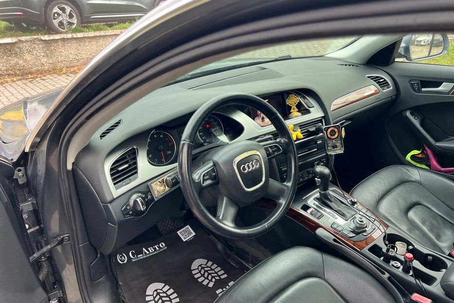 Продам Audi A4 2012 года в Черновцах