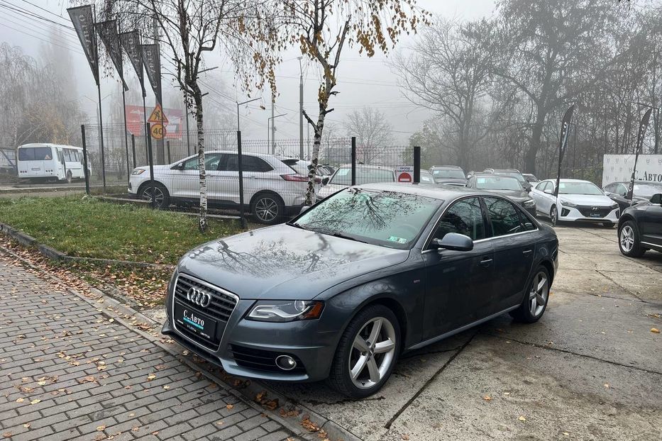 Продам Audi A4 2012 года в Черновцах