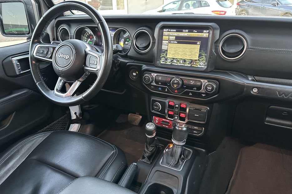 Продам Jeep Wrangler Rubicon Hibrid 2022 года в Киеве