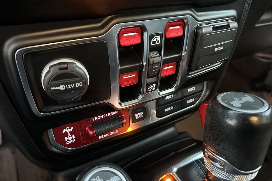 Продам Jeep Wrangler Rubicon Hibrid 2022 года в Киеве