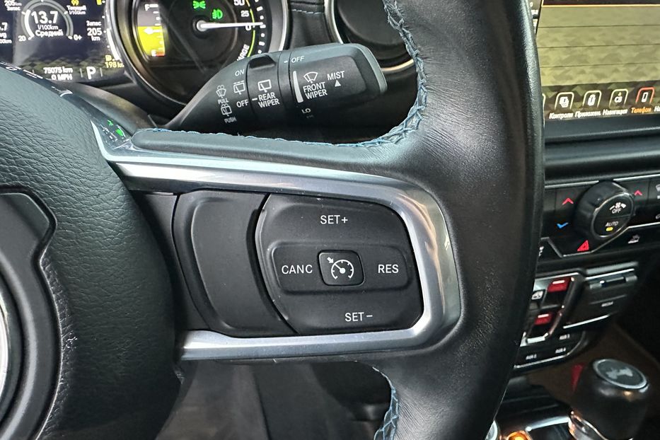 Продам Jeep Wrangler Rubicon Hibrid 2022 года в Киеве