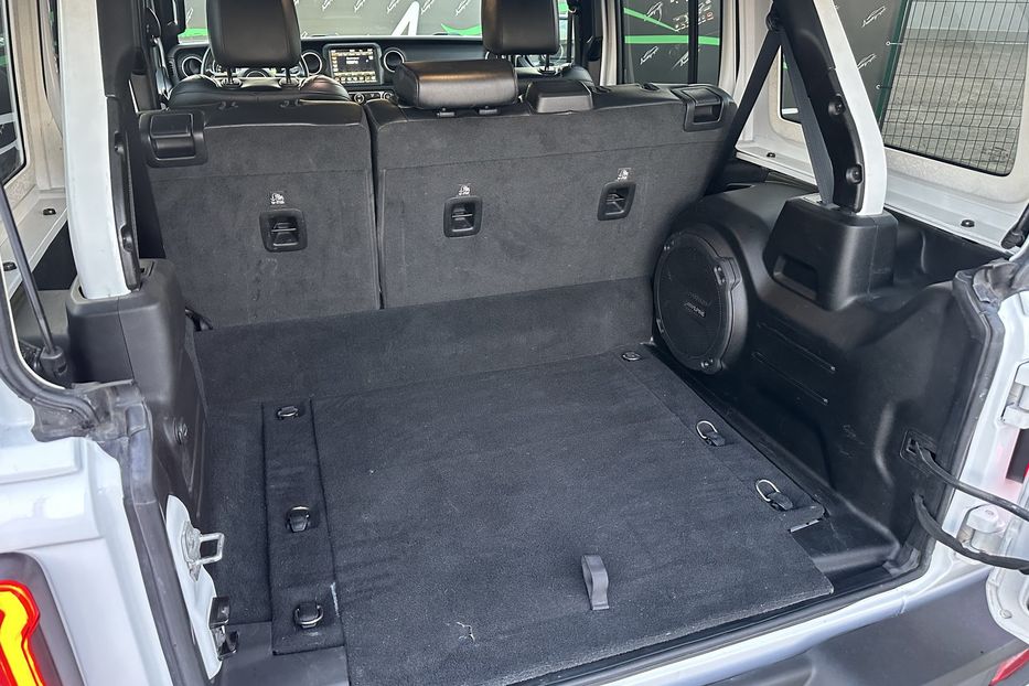 Продам Jeep Wrangler Rubicon Hibrid 2022 года в Киеве