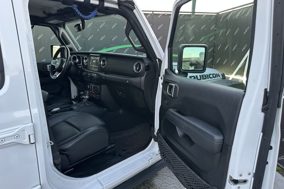 Продам Jeep Wrangler Rubicon Hibrid 2022 года в Киеве
