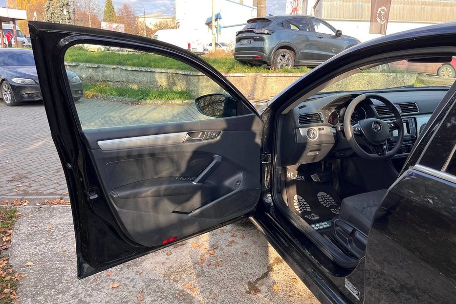 Продам Volkswagen Passat B8 2016 года в Черновцах