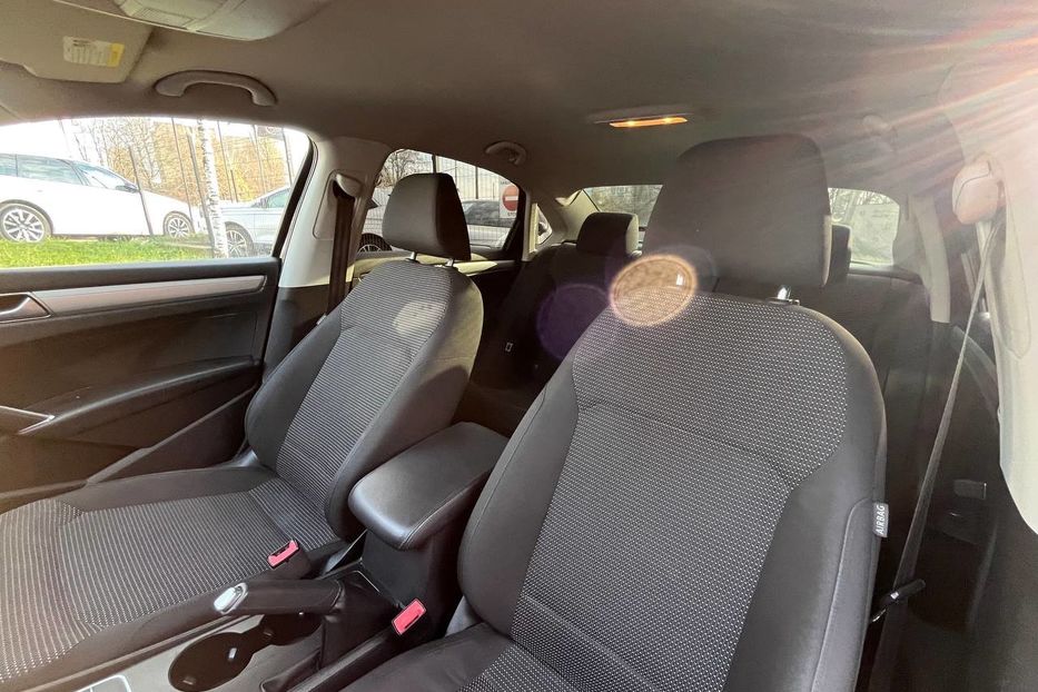 Продам Volkswagen Passat B8 2016 года в Черновцах