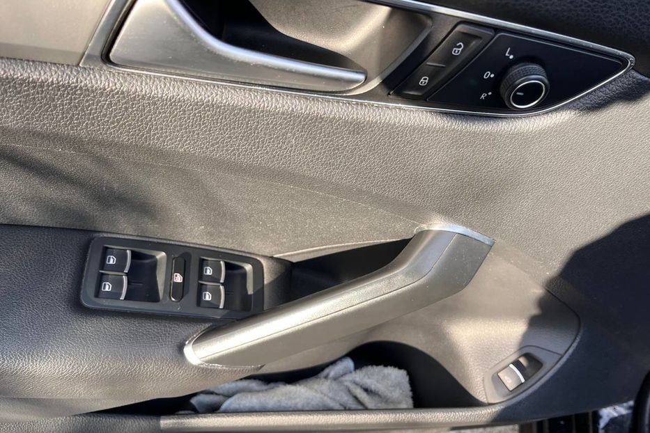 Продам Volkswagen Passat B8 2016 года в Черновцах