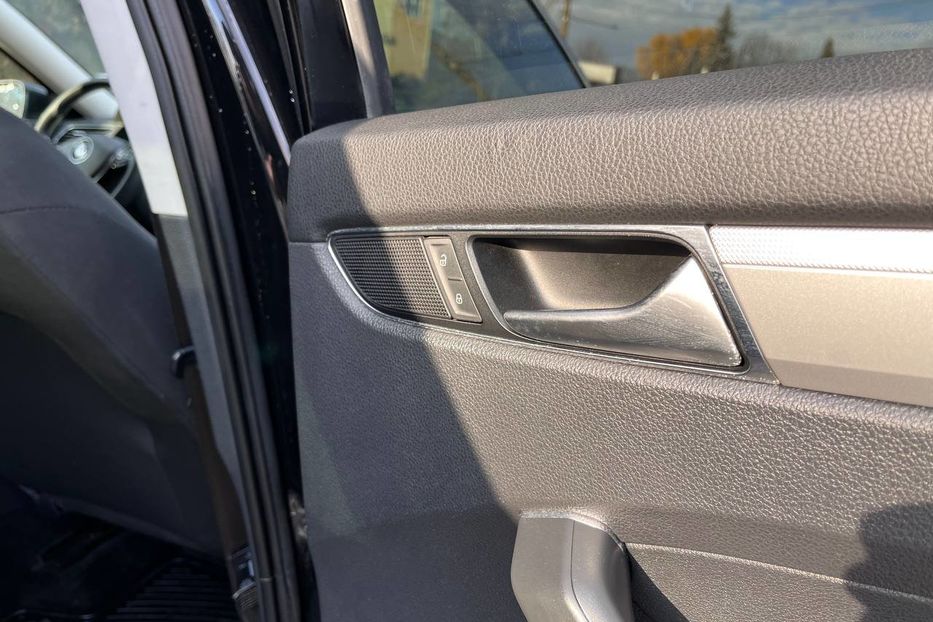 Продам Volkswagen Passat B8 2016 года в Черновцах