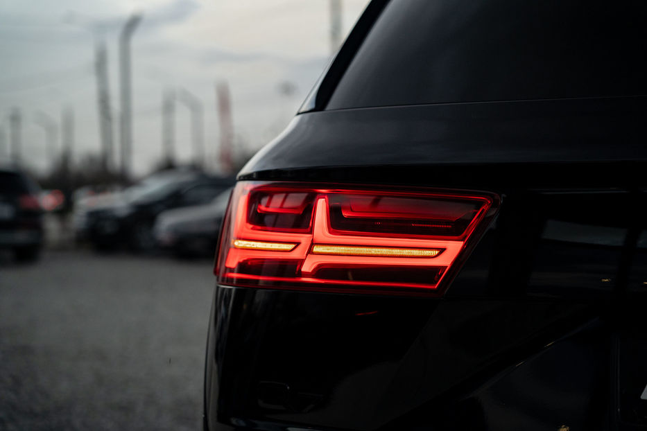 Продам Audi Q7 Prestige 2016 года в Черновцах