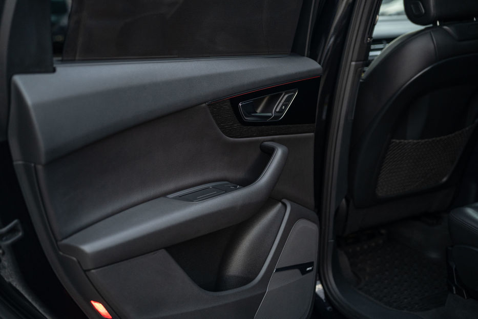 Продам Audi Q7 Prestige 2016 года в Черновцах