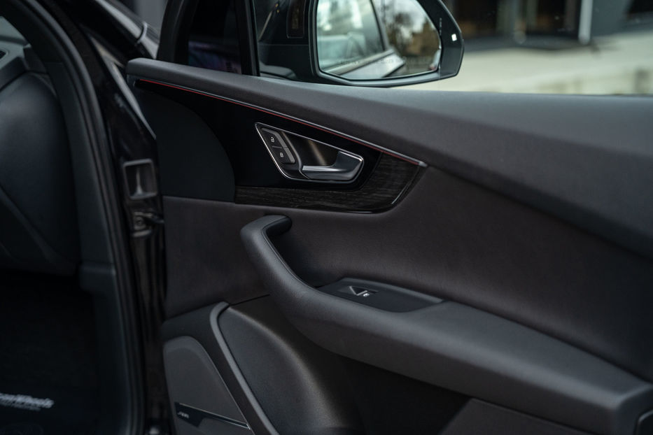 Продам Audi Q7 Prestige 2016 года в Черновцах