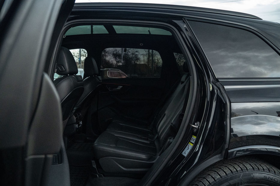 Продам Audi Q7 Prestige 2016 года в Черновцах