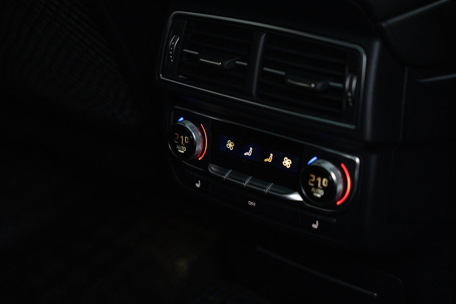 Продам Audi Q7 Prestige 2016 года в Черновцах