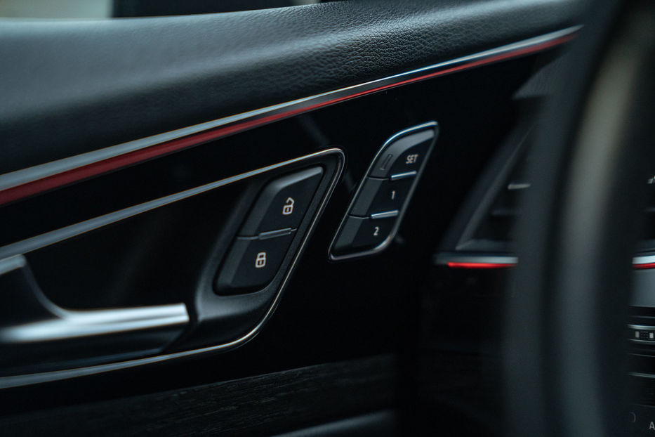 Продам Audi Q7 Prestige 2016 года в Черновцах