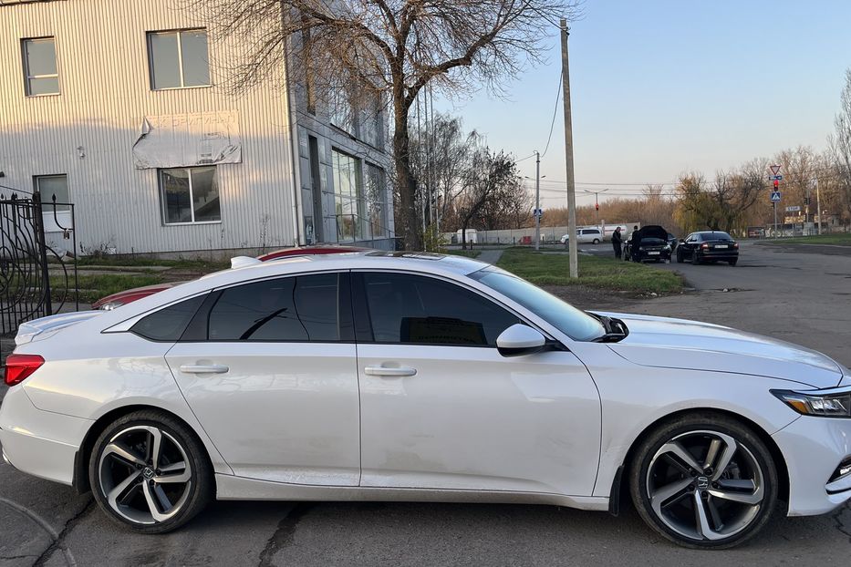Продам Honda Accord Sport 2018 года в Николаеве