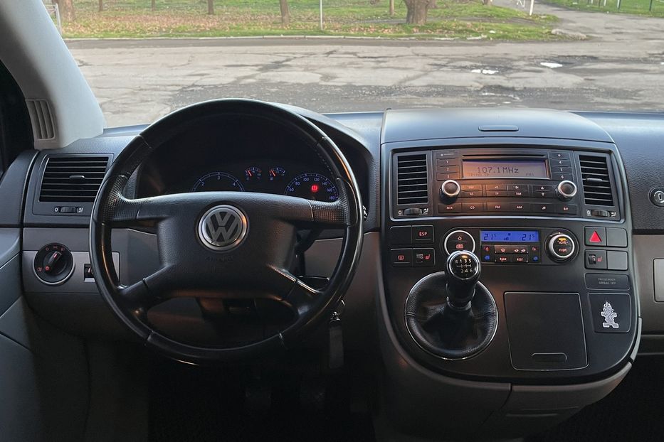 Продам Volkswagen Multivan FULL 2006 года в Николаеве