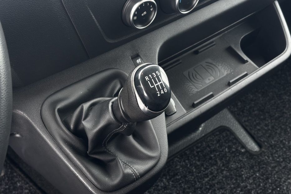 Продам Renault Master груз. L3H2 2020 года в Львове