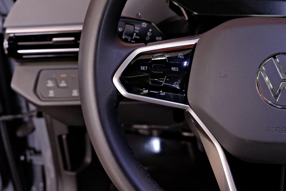 Продам Volkswagen ID.4 2024 года в Одессе