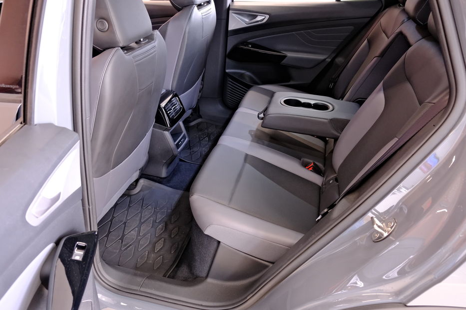 Продам Volkswagen ID.4 2024 года в Одессе