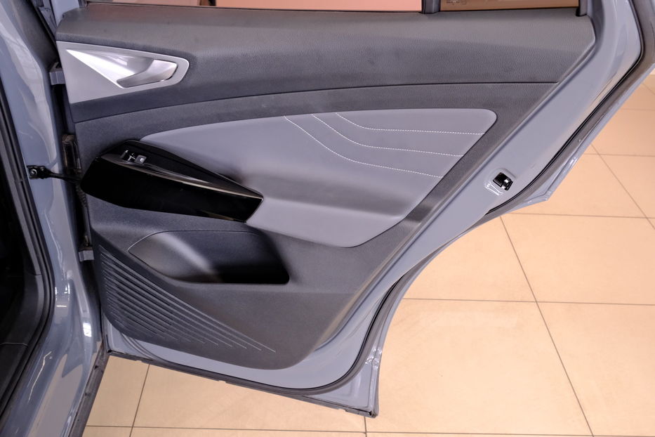 Продам Volkswagen ID.4 2024 года в Одессе