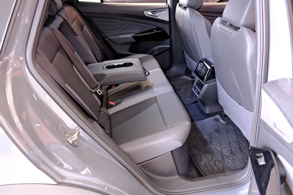 Продам Volkswagen ID.4 2024 года в Одессе