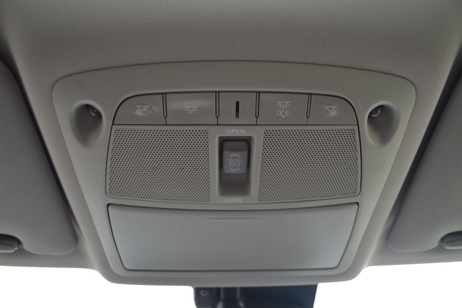 Продам Nissan X-Trail N-Connecta 2018 года в Одессе