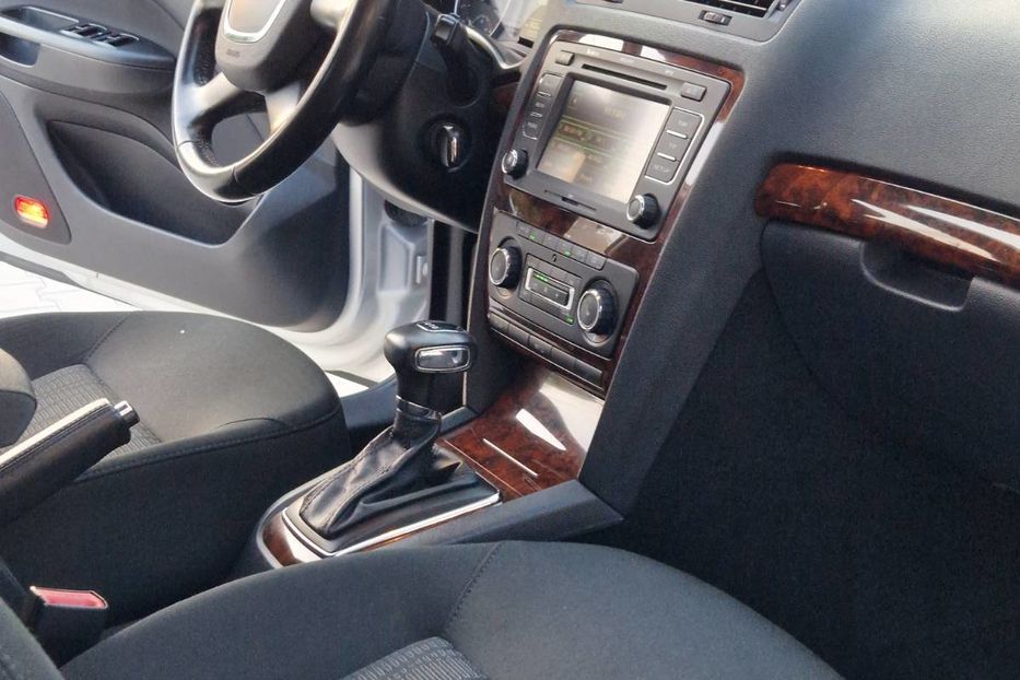 Продам Skoda Octavia A5 2012 года в Львове