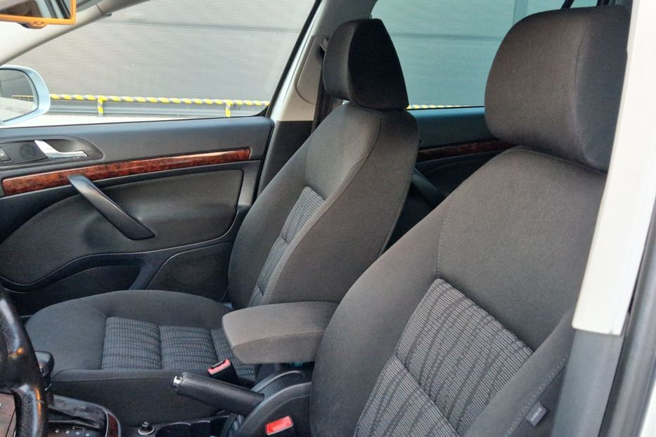 Продам Skoda Octavia A5 2012 года в Львове