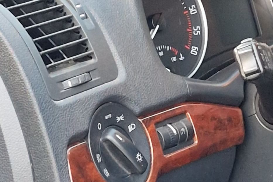 Продам Skoda Octavia A5 2012 года в Львове