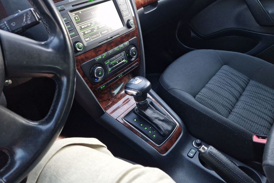 Продам Skoda Octavia A5 2012 года в Львове