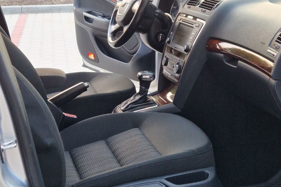 Продам Skoda Octavia A5 2012 года в Львове