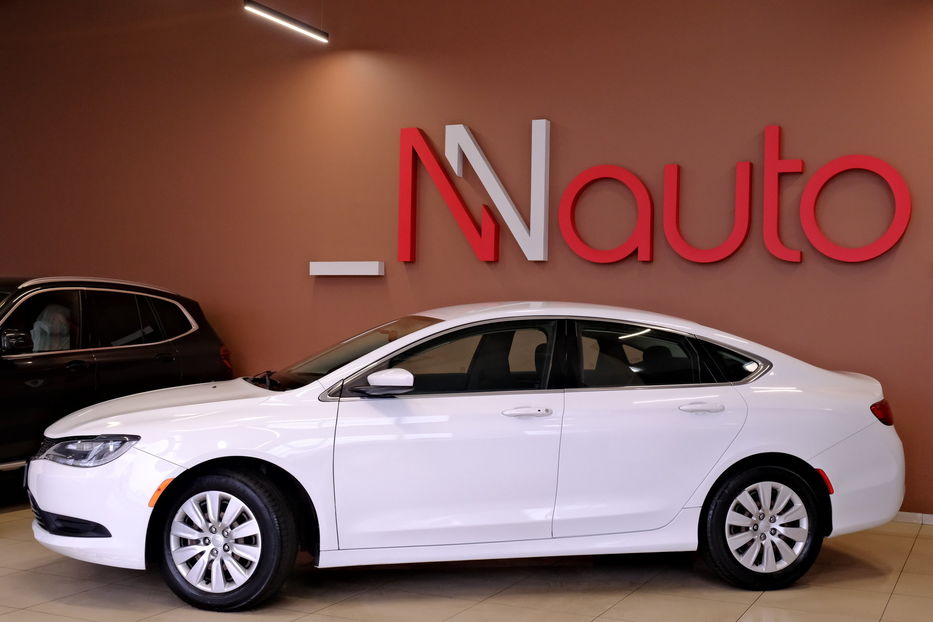 Продам Chrysler 200 2014 года в Одессе