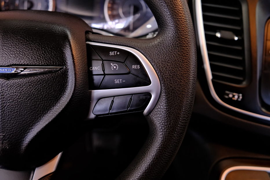 Продам Chrysler 200 2014 года в Одессе