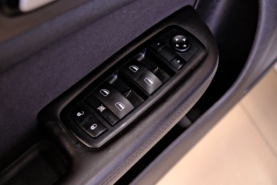 Продам Chrysler 200 2014 года в Одессе