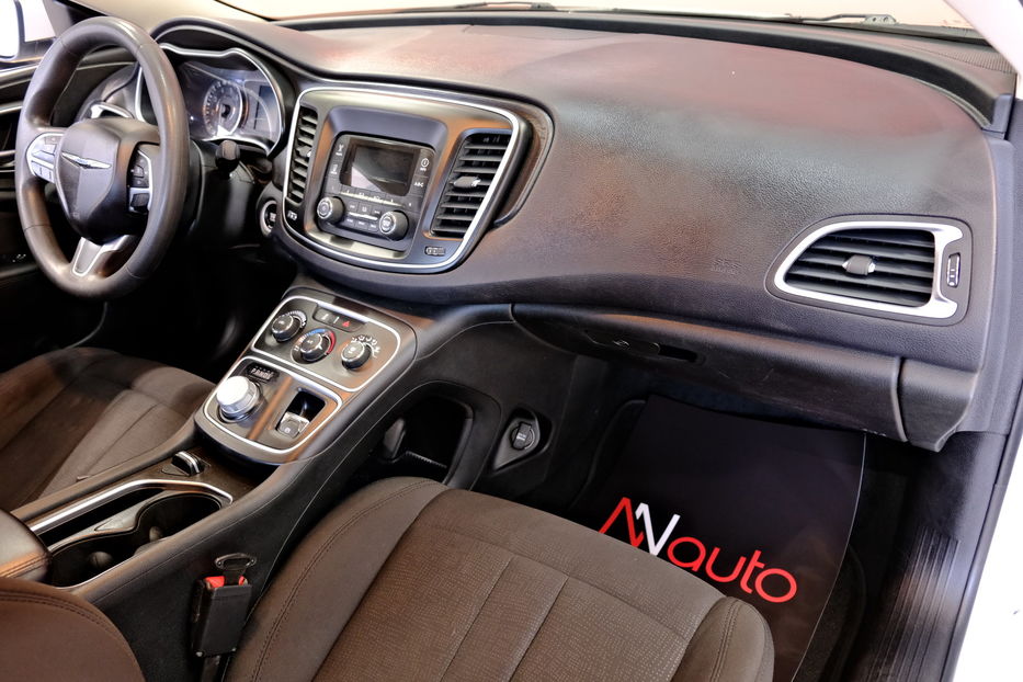 Продам Chrysler 200 2014 года в Одессе