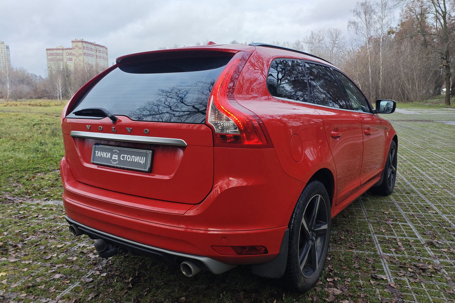 Продам Volvo XC60 2013 года в Киеве
