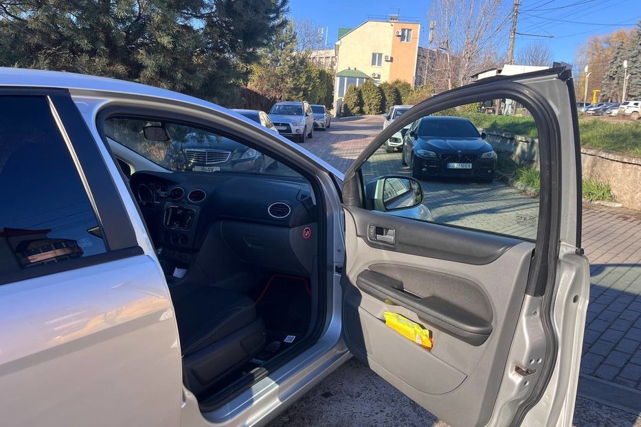Продам Ford Focus 2010 года в Черновцах